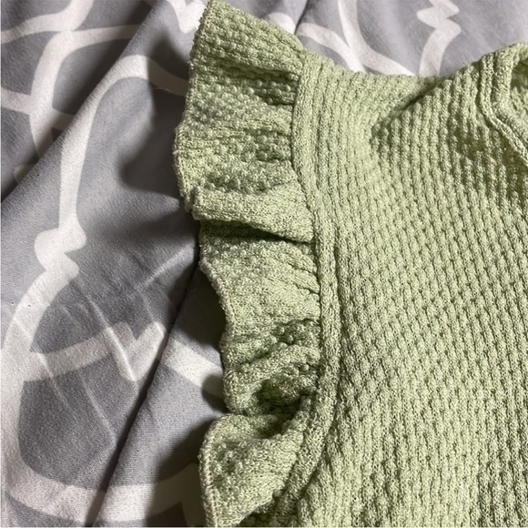 Hayden Girls size XL sage color top - Picture 3 of 6